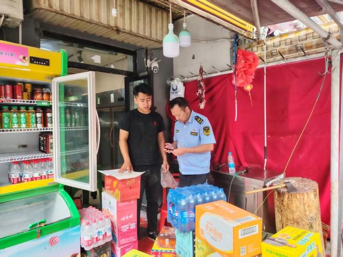 喀什市市场监督管理局:严把乳制品"关键点" 守护"三伏天"食品安全